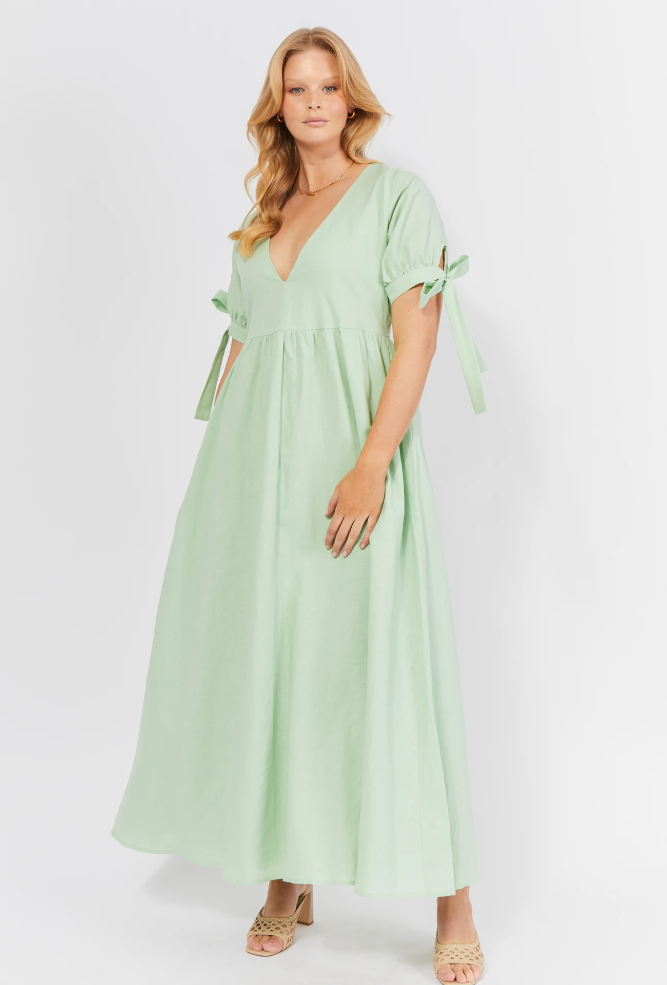 EVELYN MIDI DRESS - GREEN