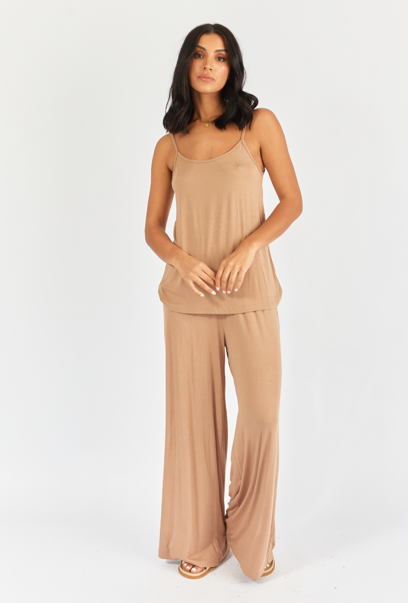 SHALLOW SINGLET - LIGHT BROWN